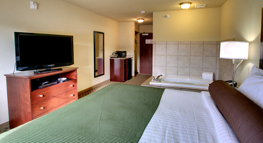 Cobblestone Inn & Suites - Hartington Exterior photo